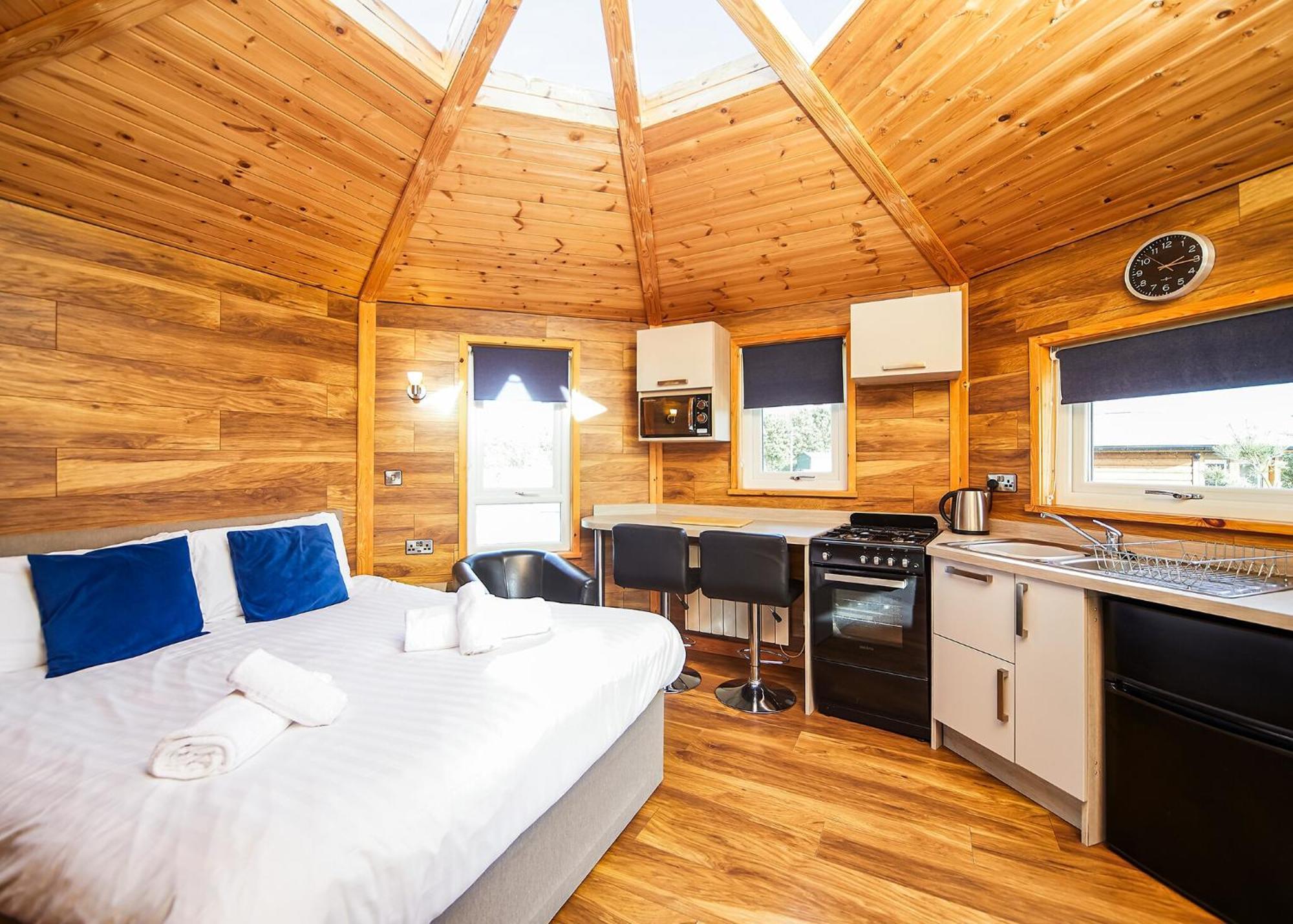 Green Meadows Park Garton Стая снимка